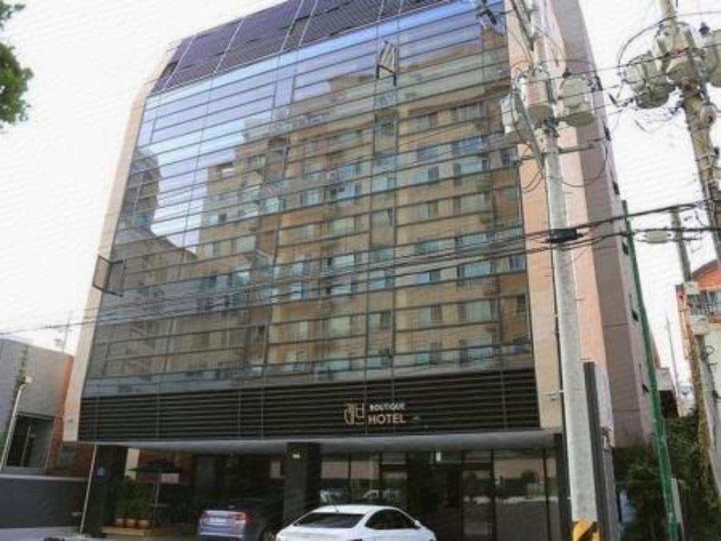 Reve Business Hotel Jeju Buitenkant foto